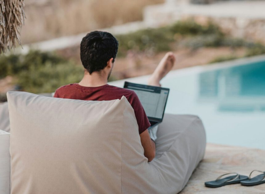 Las vacaciones están rotas: solo un 25% de los españoles afirma estar descansado tras las vacaciones